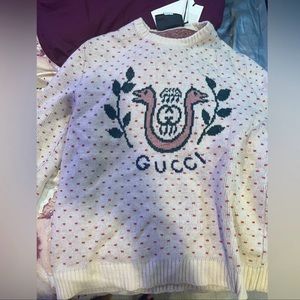 Never worn brand new Gucci sweat can be great Christmas’s gift